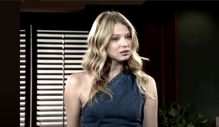 The Young and The Restless: Summer Newman (Allison Lanier)